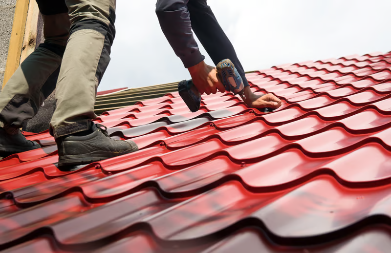 Metal Roof vs Asphalt Shingles: Better for Columbus Homes? image